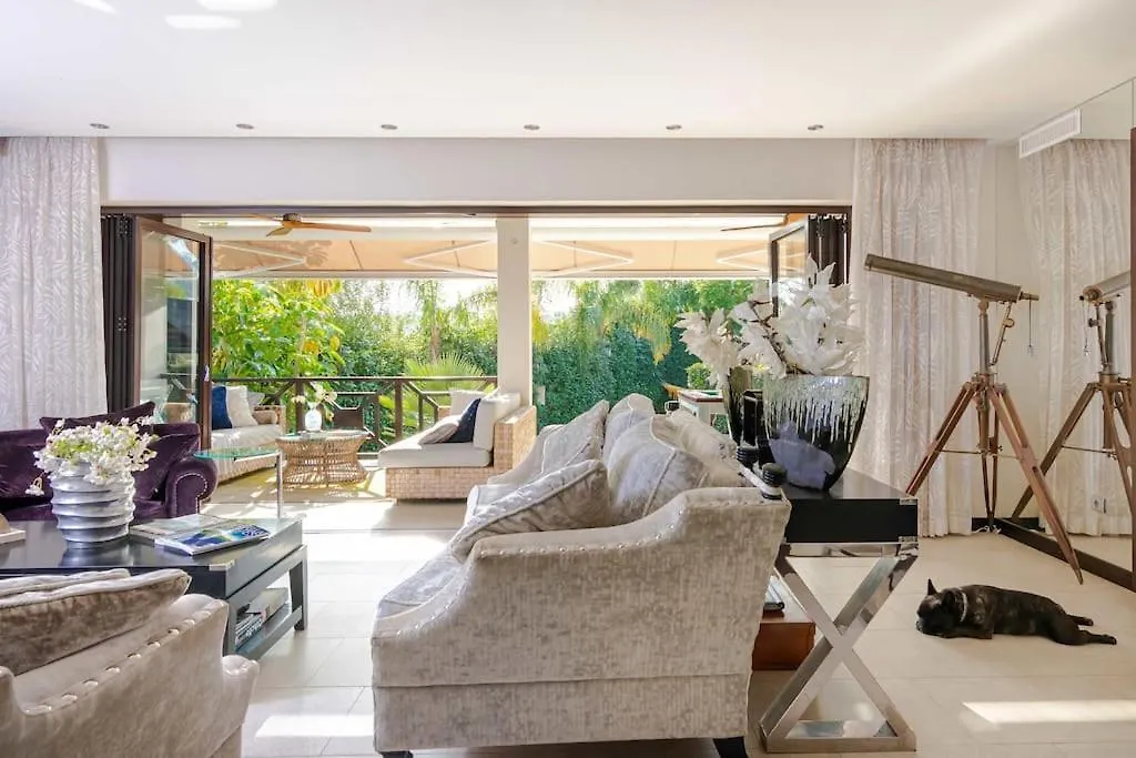Stunning And Spacious Villa In Marbella - Casa Luz